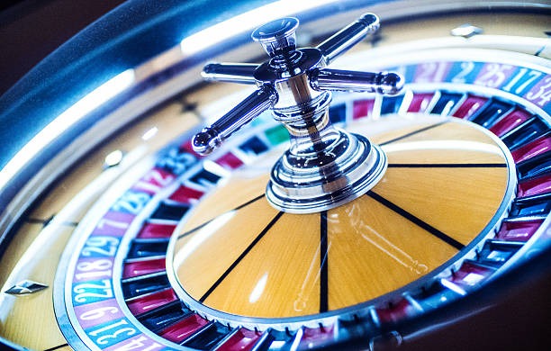 Starburst slot game interface on kw303 login mobile screen